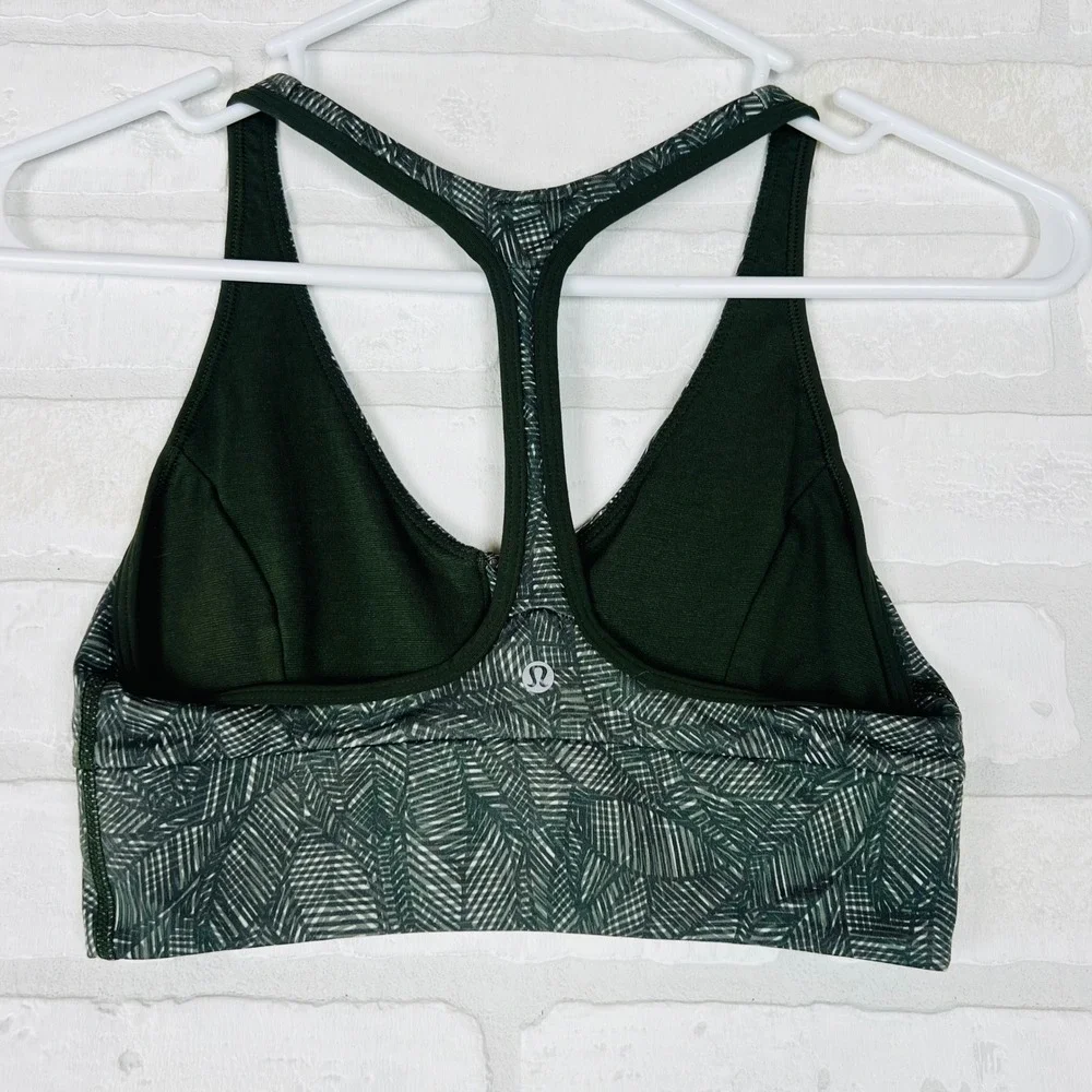 Lululemon Front Zip Racerback Sports Bra Green Geometric Palm Leaf Print Size 4